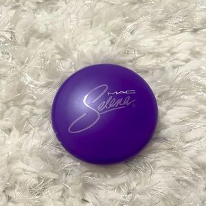 Mac cosmetics limited edition Selena Powder Blush